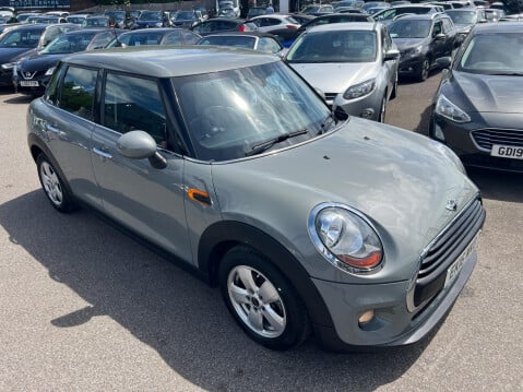 Mini Hatch 1.2 One Euro 6 (s/s) 5dr 8