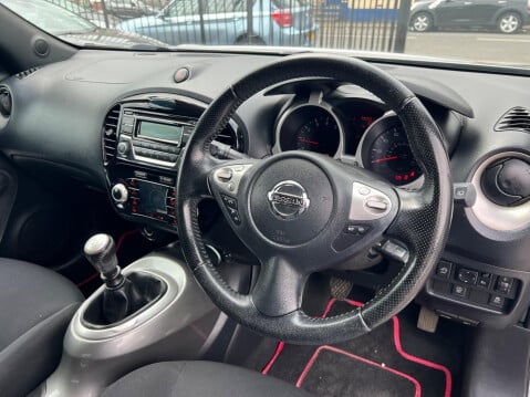 Nissan Juke 1.2 DIG-T Acenta Euro 5 (s/s) 5dr Euro 5 17