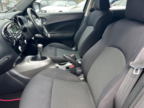 Nissan Juke 1.2 DIG-T Acenta Euro 5 (s/s) 5dr Euro 5 23
