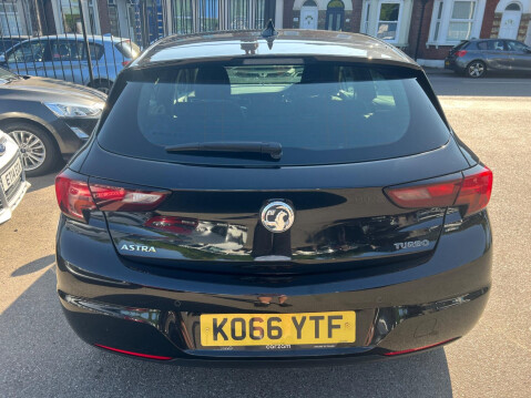 Vauxhall Astra 1.4i Turbo SRi Nav Euro 6 5dr 5
