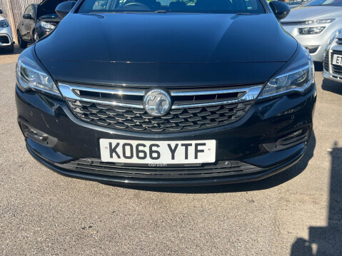 Vauxhall Astra 1.4i Turbo SRi Nav Euro 6 5dr 9