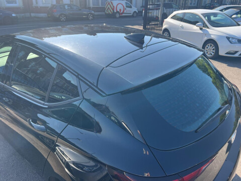 Vauxhall Astra 1.4i Turbo SRi Nav Euro 6 5dr 15
