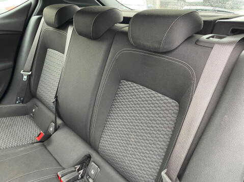 Vauxhall Astra 1.4i Turbo SRi Euro 6 5dr 19