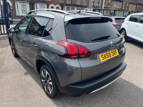 Peugeot 2008 1.2 PureTech Allure Euro 6 (s/s) 5dr 4