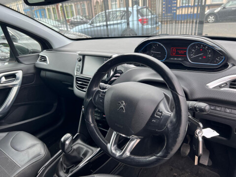 Peugeot 2008 1.2 PureTech Allure Euro 6 (s/s) 5dr 19