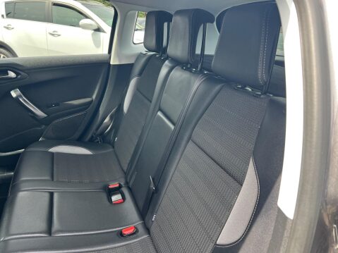 Peugeot 2008 1.2 PureTech Allure Euro 6 (s/s) 5dr 22