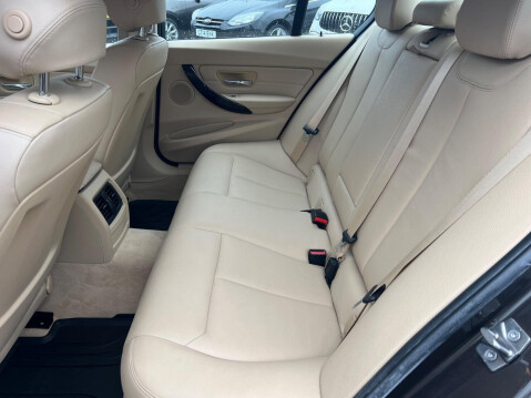 BMW 3 Series 2.0 320i SE Auto Euro 6 (s/s) 4dr 19