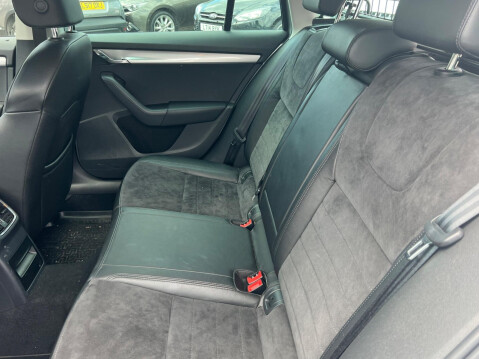 Skoda Octavia 2.0 TDI SE L DSG Euro 6 (s/s) 5dr 17