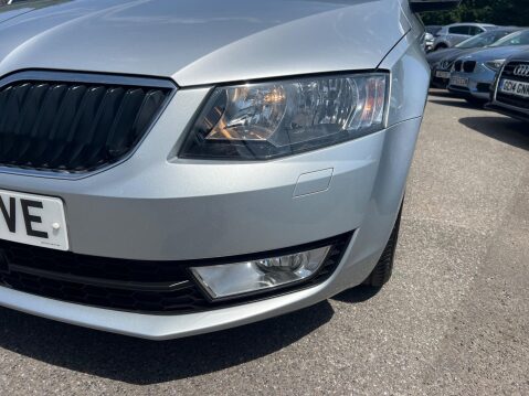 Skoda Octavia 2.0 TDI SE L DSG Euro 6 (s/s) 5dr 11