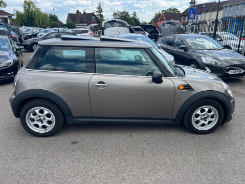 Mini Hatch 1.6 One Auto Euro 5 3dr 6