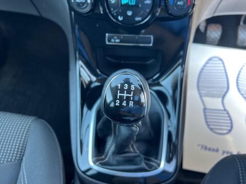 Ford Fiesta 1.0T EcoBoost Titanium Euro 6 (s/s) 5dr 37