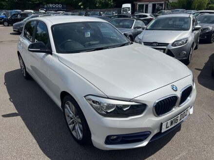 BMW 1 Series 1.5 118i Sport Euro 6 (s/s) 5dr
