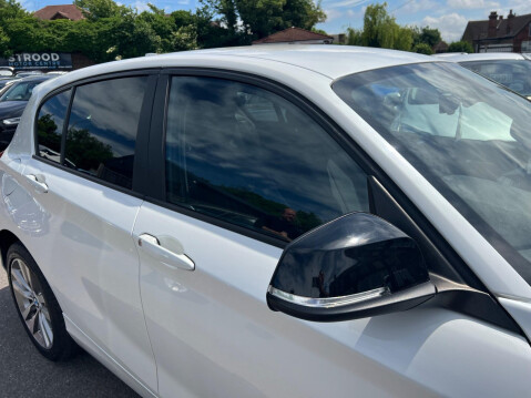 BMW 1 Series 1.5 118i Sport Euro 6 (s/s) 5dr 12