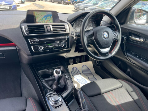 BMW 1 Series 1.5 118i Sport Euro 6 (s/s) 5dr 22