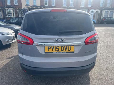 Ford S-Max 2.0 TDCi Titanium Euro 5 5dr 5