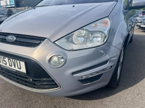 Ford S-Max 2.0 TDCi Titanium Euro 5 5dr 11