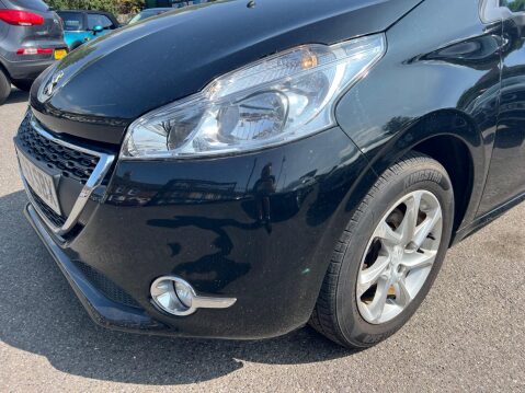 Peugeot 208 1.2 VTi Active Euro 5 3dr 10