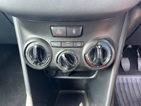 Peugeot 208 1.2 VTi Active Euro 5 3dr 18