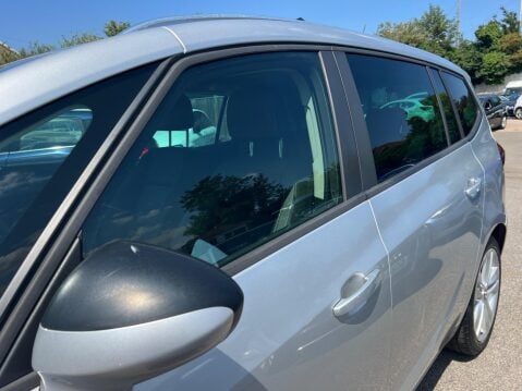 Vauxhall Zafira 1.4i Turbo SRi Nav Euro 6 5dr 15