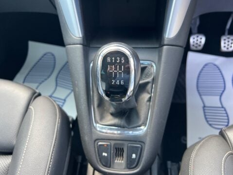 Vauxhall Zafira 1.4i Turbo SRi Nav Euro 6 5dr 37