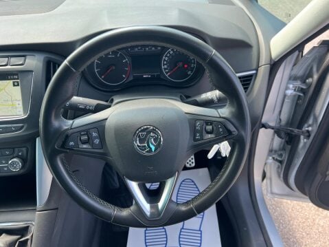Vauxhall Zafira 1.4i Turbo SRi Nav Euro 6 5dr 19