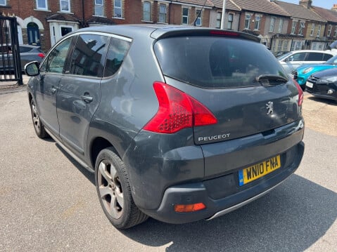 Peugeot 3008 1.6 HDi Exclusive Euro 4 5dr 4