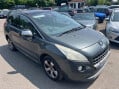 Peugeot 3008 1.6 HDi Exclusive Euro 4 5dr 8