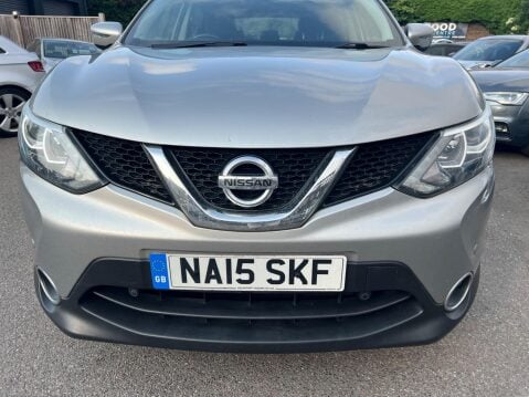 Nissan Qashqai 1.2 DIG-T Acenta 2WD Euro 5 (s/s) 5dr 8