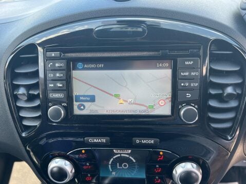 Nissan Juke 1.2 DIG-T Tekna Euro 6 (s/s) 5dr 33