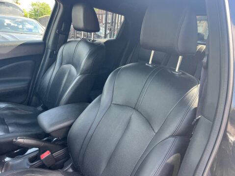 Nissan Juke 1.2 DIG-T Tekna Euro 6 (s/s) 5dr 26