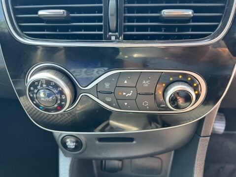 Renault Clio 0.9 TCe Dynamique S Nav Euro 6 (s/s) 5dr 35