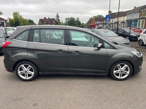 Ford Grand C-Max 1.0T EcoBoost Titanium X Euro 6 (s/s) 5dr 7