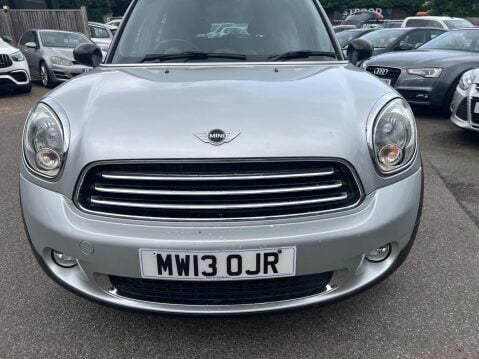 Mini Countryman 2.0 Cooper D Auto ALL4 Euro 5 5dr 9