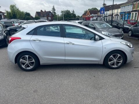 Hyundai i30 1.6 SE Auto Euro 6 5dr 7