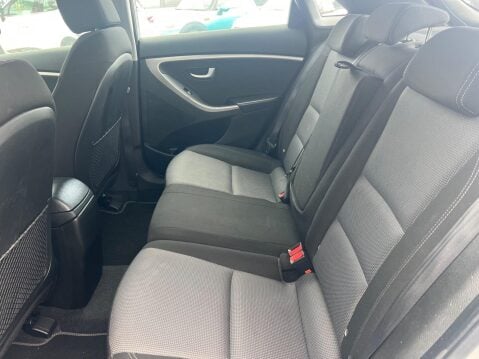 Hyundai i30 1.6 SE Auto Euro 6 5dr 19