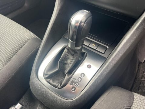 Volkswagen Golf 1.4 TSI Match DSG Euro 5 5dr 27