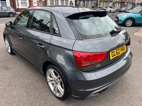 Audi A1 1.4 TFSI S line Sportback S Tronic Euro 5 5dr 4