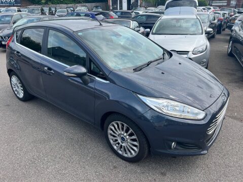 Ford Fiesta 1.0T EcoBoost Titanium Euro 5 (s/s) 5dr 8