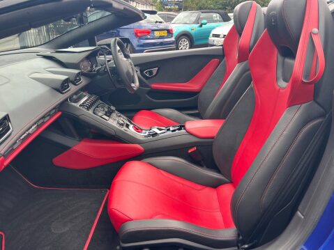 Lamborghini Huracan 5.2 V10 LP 610-4 Spyder LDF 4WD Euro 6 (s/s) 2dr 35