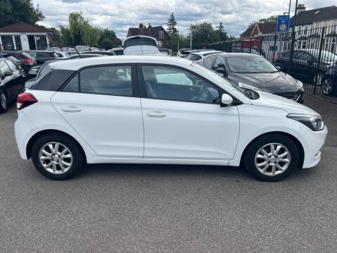 Hyundai i20 1.2 Blue Drive SE Euro 6 (s/s) 5dr 7