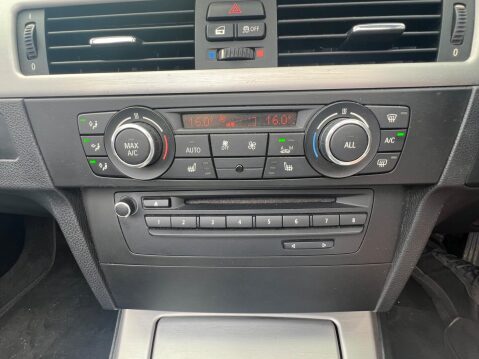 BMW 3 Series 2.0 320d M Sport Auto Euro 5 2dr 27