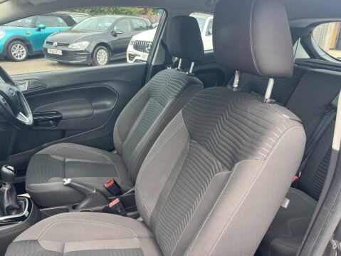Ford Fiesta 1.25 Zetec Euro 6 3dr 25