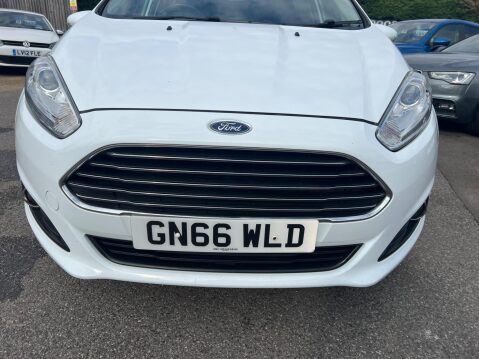 Ford Fiesta 1.0T EcoBoost Titanium Euro 6 (s/s) 5dr 9