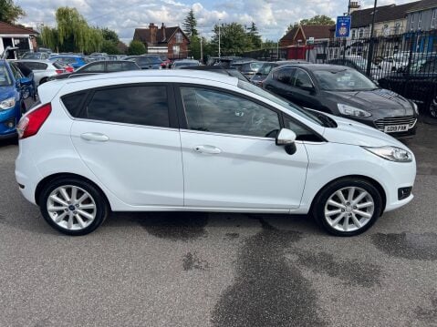 Ford Fiesta 1.0T EcoBoost Titanium Euro 6 (s/s) 5dr 7