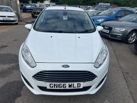 Ford Fiesta 1.0T EcoBoost Titanium Euro 6 (s/s) 5dr 2