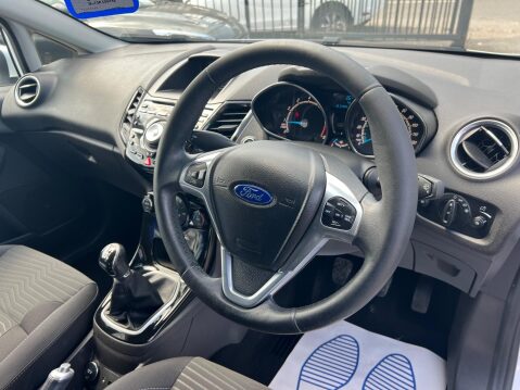 Ford Fiesta 1.0T EcoBoost Titanium Euro 5 (s/s) 5dr 20
