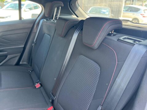 Ford Focus 1.0T EcoBoost ST-Line Euro 6 (s/s) 5dr 17