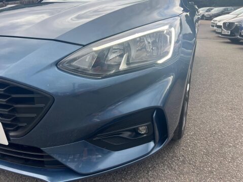 Ford Focus 1.0T EcoBoost ST-Line Euro 6 (s/s) 5dr 11