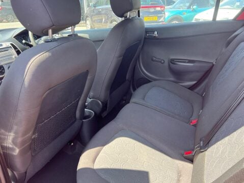 Hyundai i20 1.2 Classic Euro 5 5dr 15