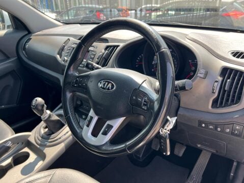 Kia Sportage 1.6 GDi EcoDynamics 2 2WD Euro 5 (s/s) 5dr 17